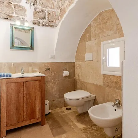 Trullo La Cicala Bianca With Private Swimmingpool * San Michele Salentino