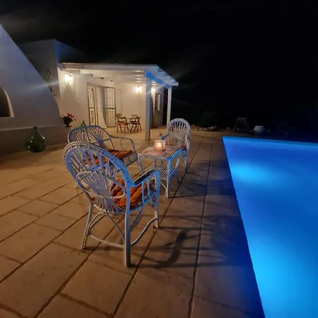 Trullo La Cicala Bianca With Private Swimmingpool Βίλα *