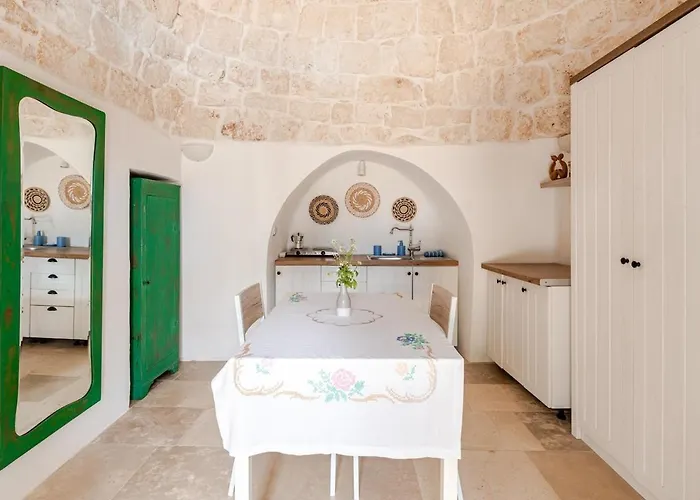 Villa Trullo La Cicala Bianca With Private Swimmingpool