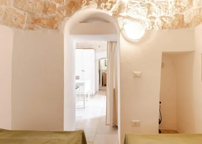 Trullo La Cicala Bianca With Private Swimmingpool * San Michele Salentino