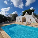 Trullo La Cicala Bianca With Private Swimmingpool Villa