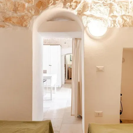 Trullo La Cicala Bianca With Private Swimmingpool * San Michele Salentino