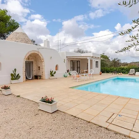 Trullo La Cicala Bianca With Private Swimmingpool *
