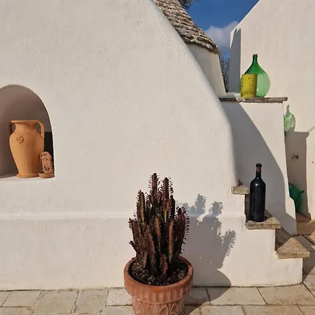 Trullo La Cicala Bianca With Private Swimmingpool San Michele Salentino