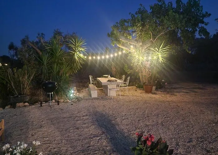 Trullo La Cicala Bianca With Private Swimmingpool 别墅